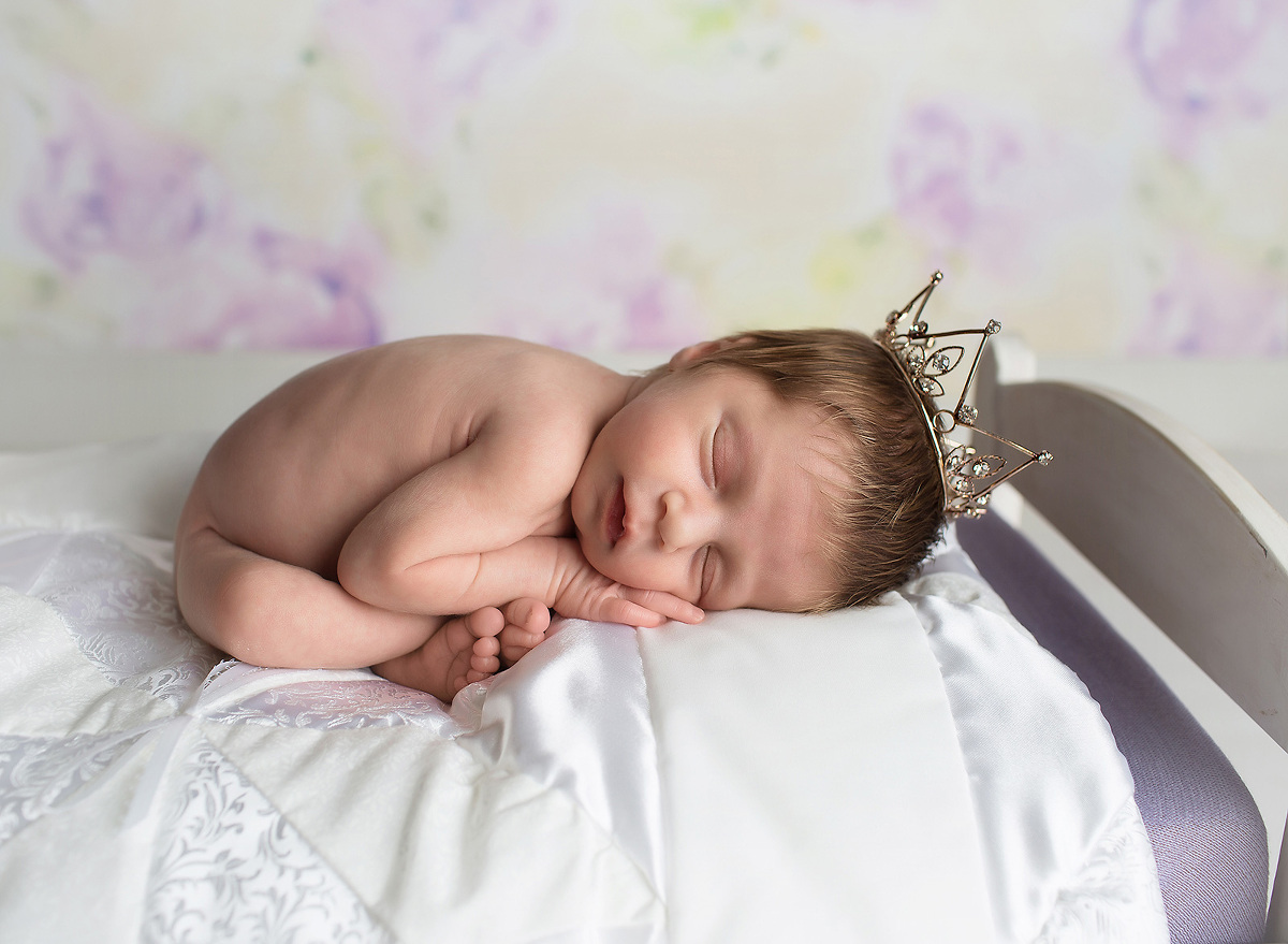 princess newborn photos